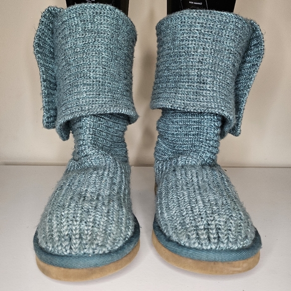 Ugg Women's Shoes Classic Cardy Knit Ugg Boots - Picture 8 of 16